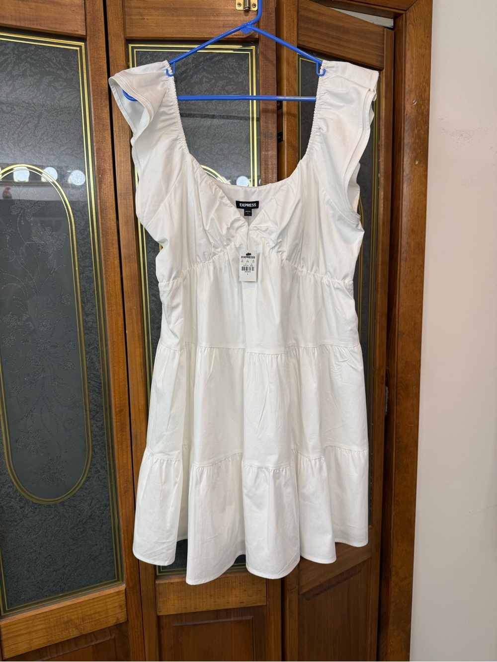 Express Ladies White Tiered Ruffle Babydoll Dress, BRAND NEW
